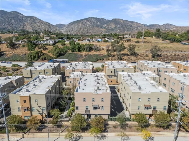 12827 Watt Lane E, Sylmar, California 91342