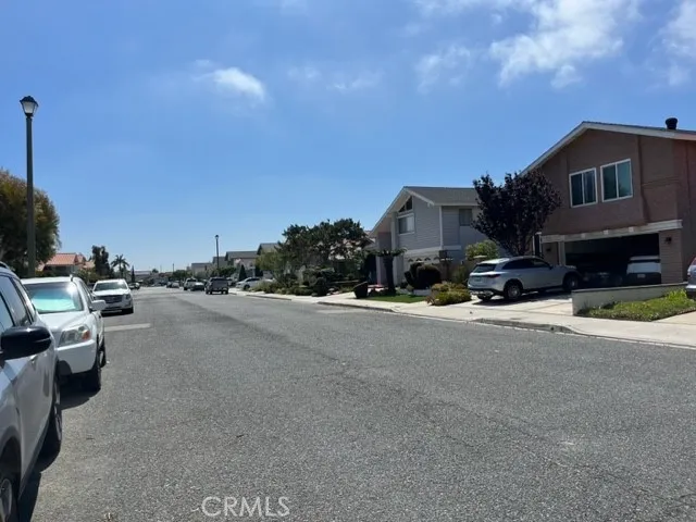 5331 Shrewsbury Avenue, Westminster, California 92683