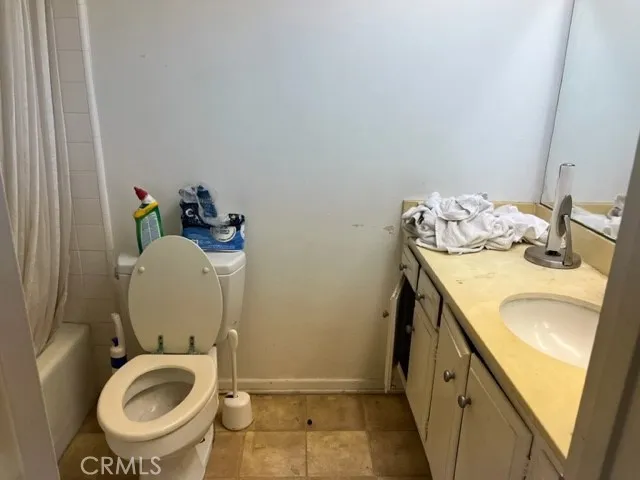 5331 Shrewsbury Avenue, Westminster, California 92683