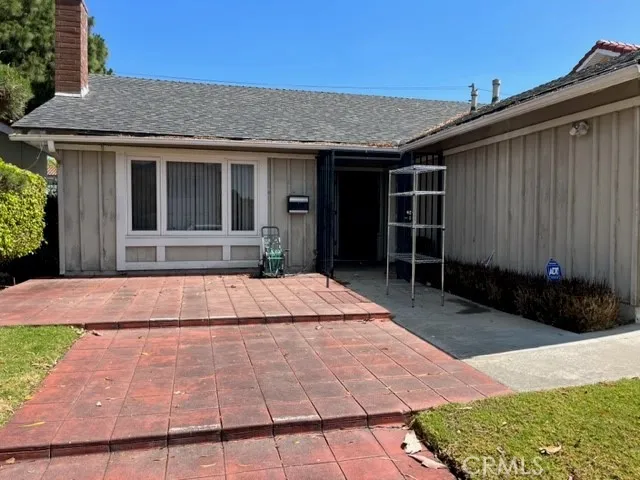 5331 Shrewsbury Avenue, Westminster, California 92683