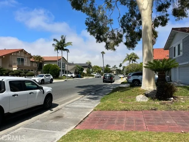 5331 Shrewsbury Avenue, Westminster, California 92683