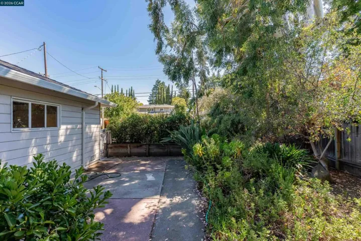 4175 Coulombe Dr, Palo Alto, California 94306