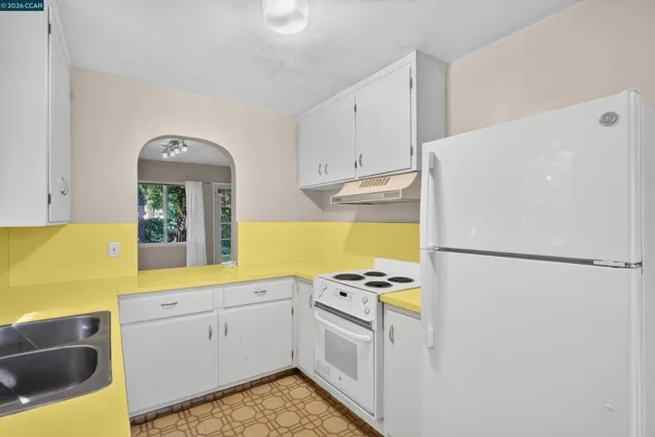 4175 Coulombe Dr, Palo Alto, California 94306