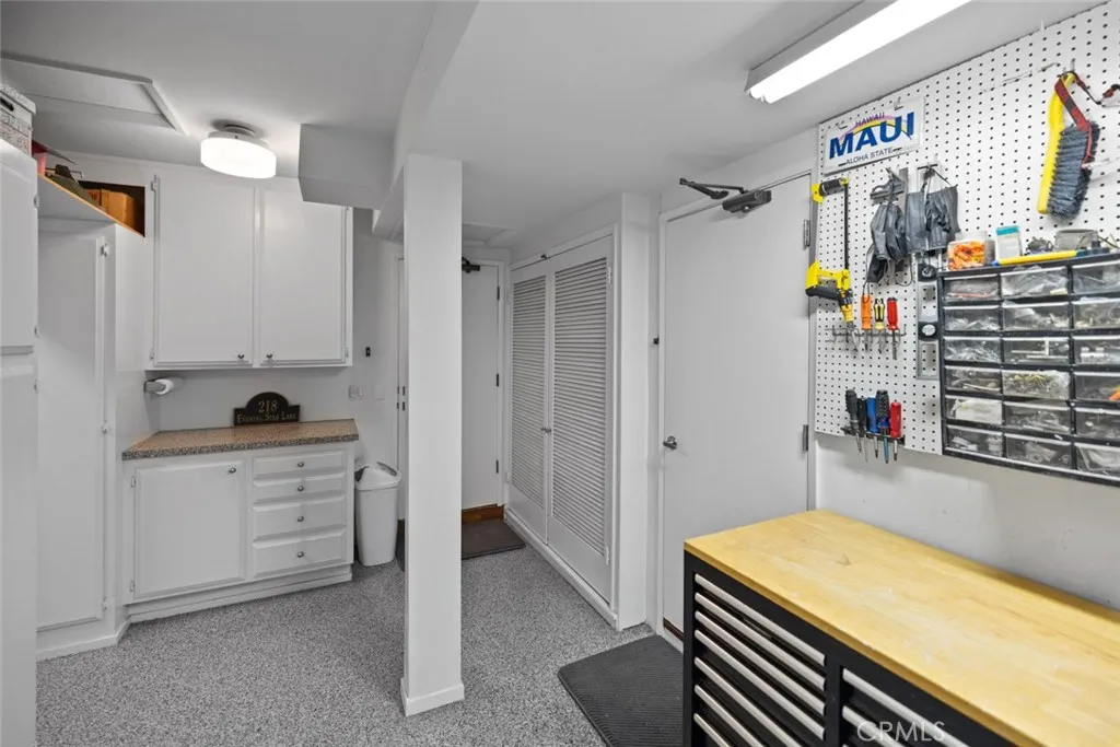 4 Car Garage