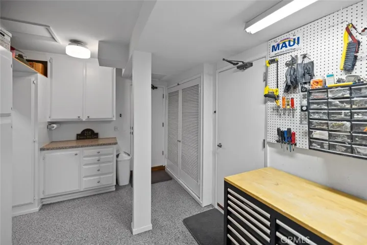 4 Car Garage