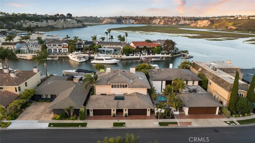 218 Evening Star, Newport Beach, California 92660