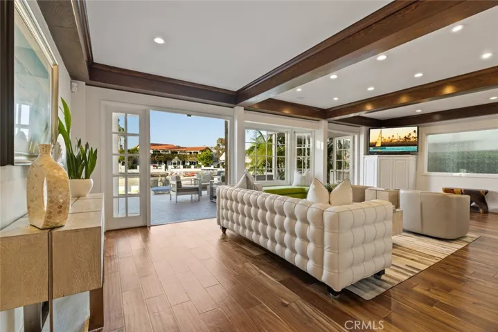 218 Evening Star, Newport Beach, California 92660