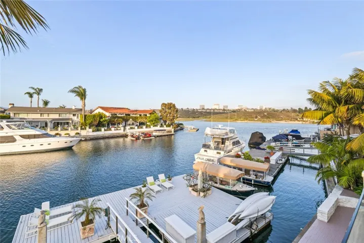 218 Evening Star, Newport Beach, California 92660