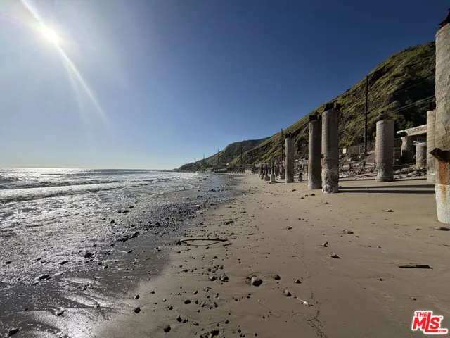19216 Pacific Coast Highway, Malibu, California 90265