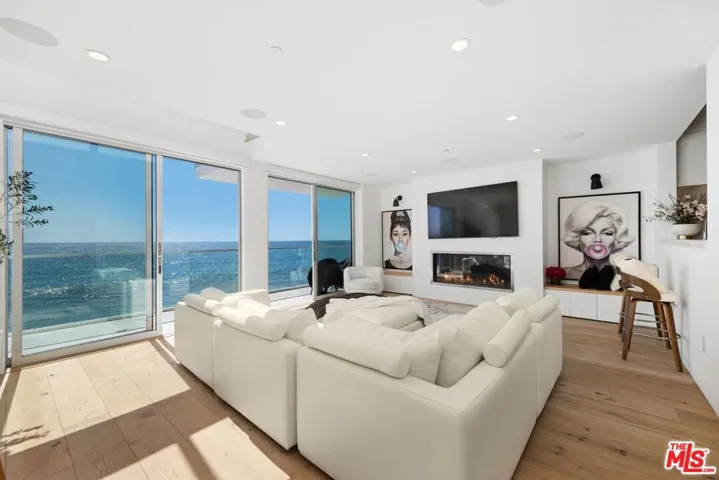 19216 Pacific Coast Highway, Malibu, California 90265