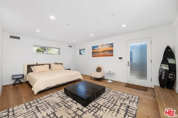 19216 Pacific Coast Highway, Malibu, California 90265