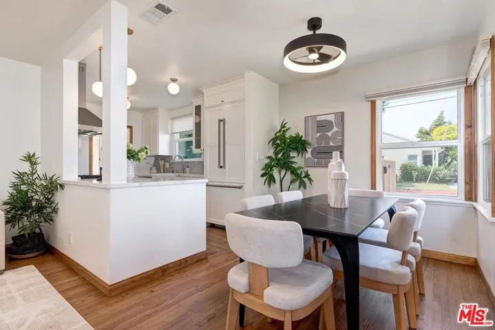 11305 Segrell Way, Culver City, California 90230