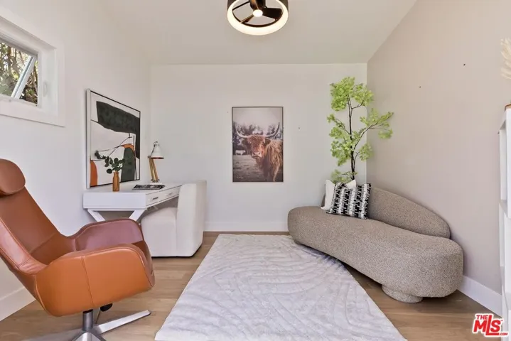 11305 Segrell Way, Culver City, California 90230