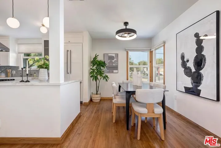 11305 Segrell Way, Culver City, California 90230