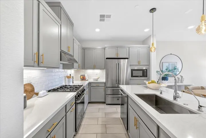 1340 Civic Center Drive 4, Santa Clara, California 95050