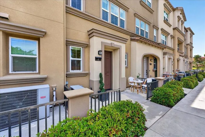1340 Civic Center Drive 4, Santa Clara, California 95050
