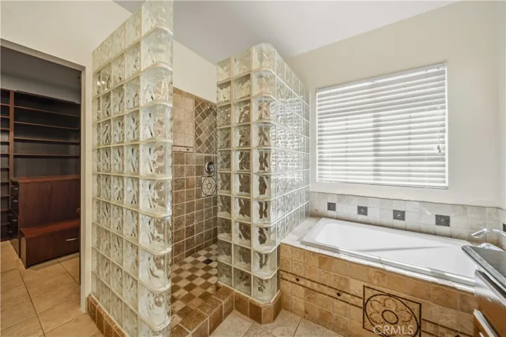 40949 Knoll Drive, Palmdale, California 93551