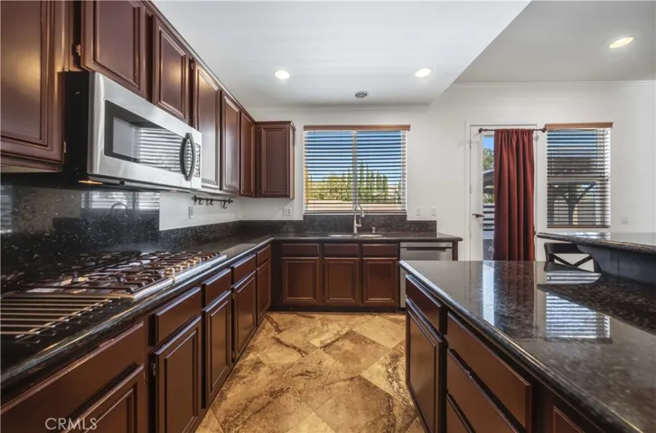 40949 Knoll Drive, Palmdale, California 93551