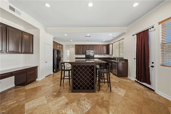 40949 Knoll Drive, Palmdale, California 93551