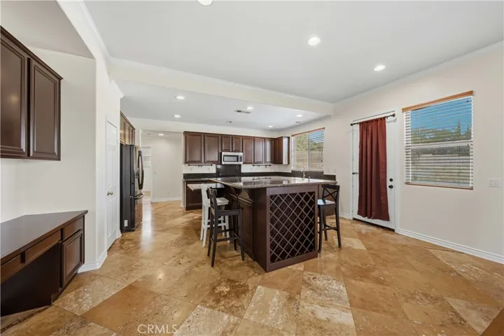 40949 Knoll Drive, Palmdale, California 93551