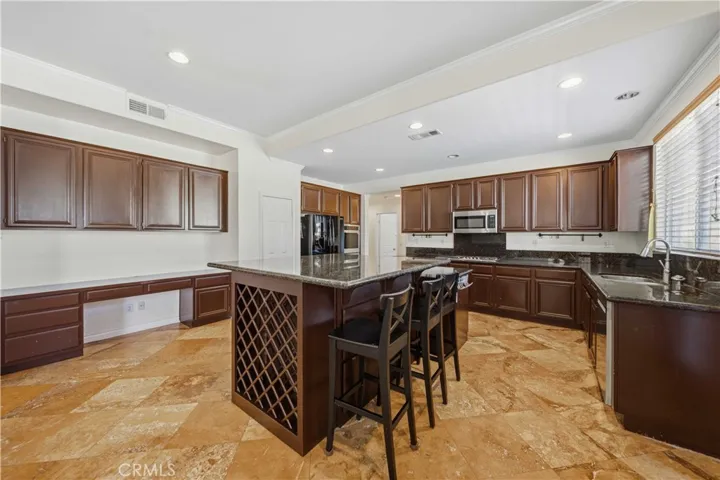 40949 Knoll Drive, Palmdale, California 93551
