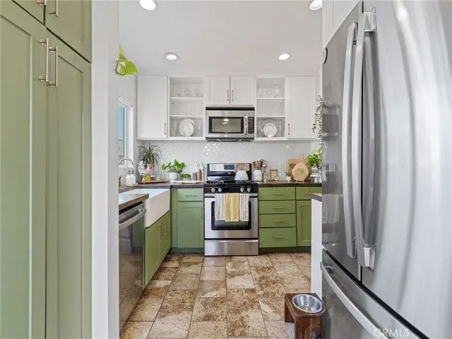 4037 E 7th Street, Long Beach, California 90804