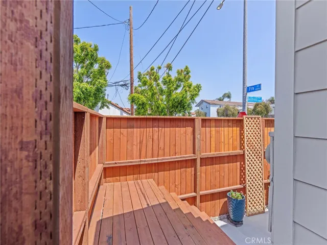 4037 E 7th Street, Long Beach, California 90804