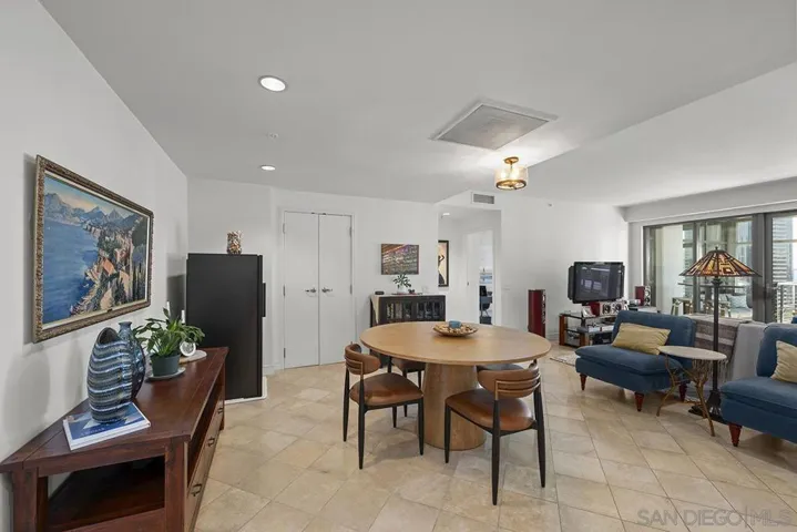 645 Front Street 1807, San Diego, California 92101
