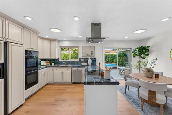 19798 Colby Court, Saratoga, California 95070
