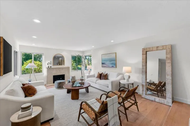 19798 Colby Court, Saratoga, California 95070