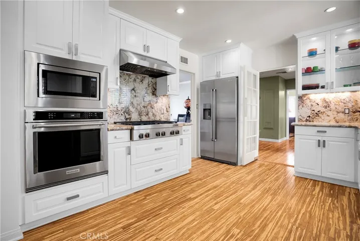 6843 Chisholm, Van Nuys, California 91406