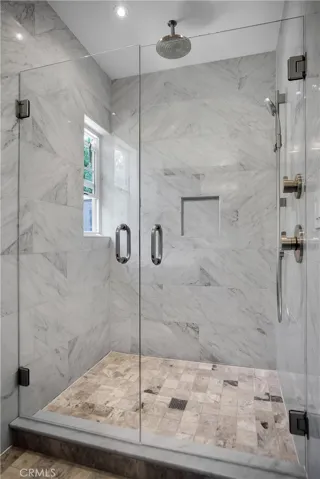 6843 Chisholm, Van Nuys, California 91406