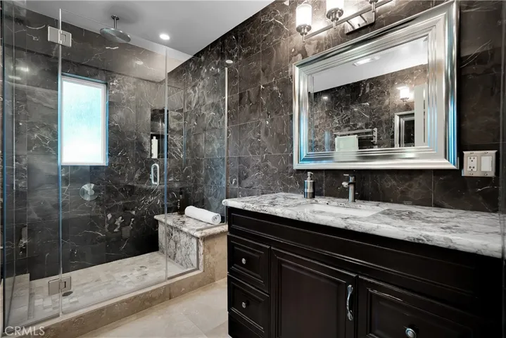 6843 Chisholm, Van Nuys, California 91406