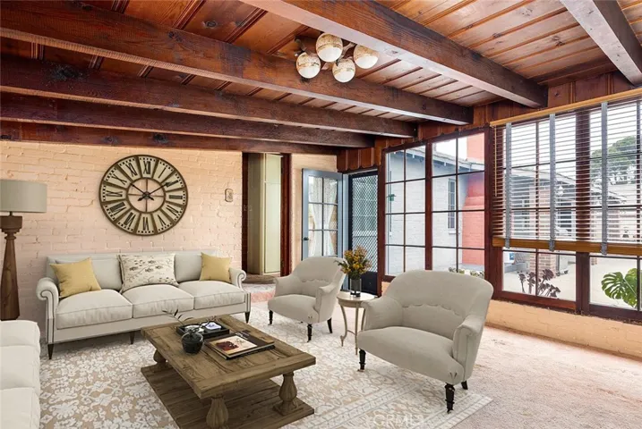 virtual staging