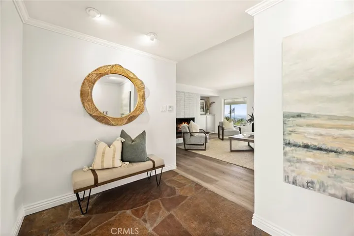 10311 Ladera Senda, North Tustin, California 92705