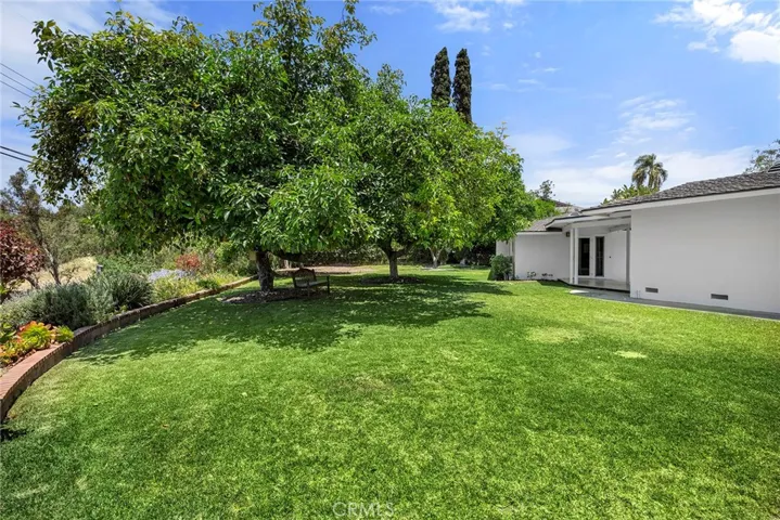 10311 Ladera Senda, North Tustin, California 92705
