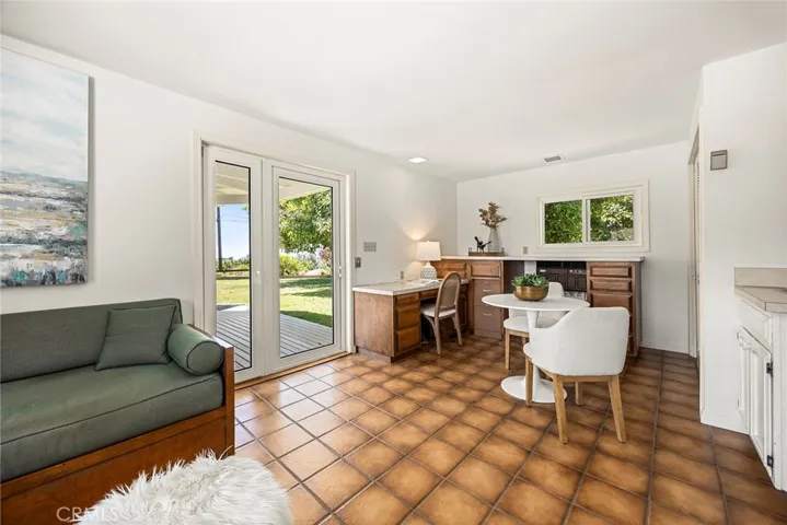 10311 Ladera Senda, North Tustin, California 92705