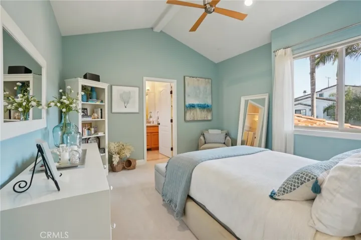 1427 19th Street, Manhattan Beach, California 90266