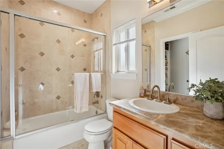 1427 19th Street, Manhattan Beach, California 90266