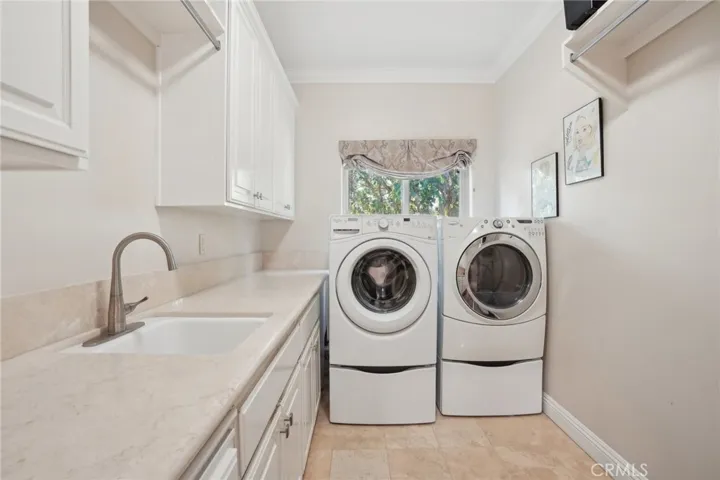 1427 19th Street, Manhattan Beach, California 90266