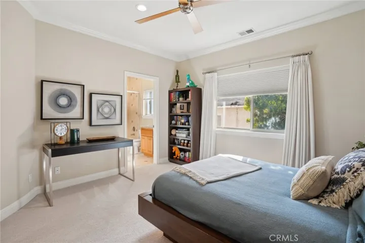 1427 19th Street, Manhattan Beach, California 90266