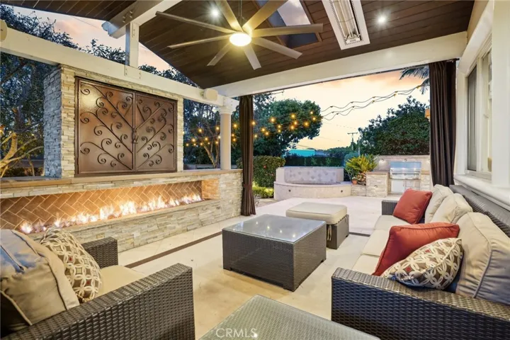 1427 19th Street, Manhattan Beach, California 90266