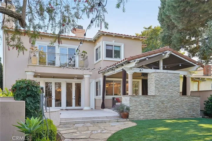 1427 19th Street, Manhattan Beach, California 90266