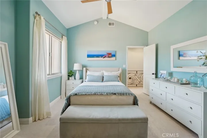 1427 19th Street, Manhattan Beach, California 90266