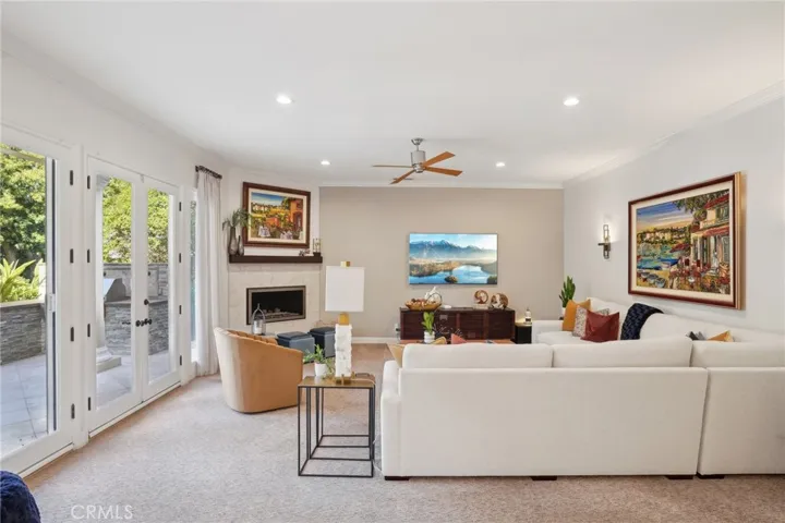 1427 19th Street, Manhattan Beach, California 90266