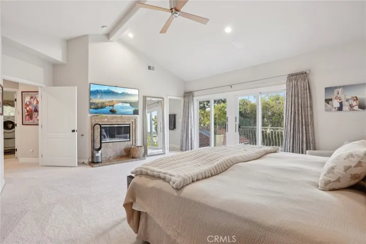 1427 19th Street, Manhattan Beach, California 90266