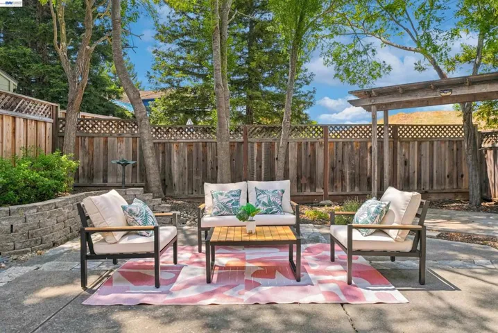 55 Heather Garden Ln, Danville, California 94506