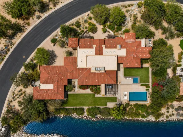 9-web-or-mls-Desert_Arroyo_008