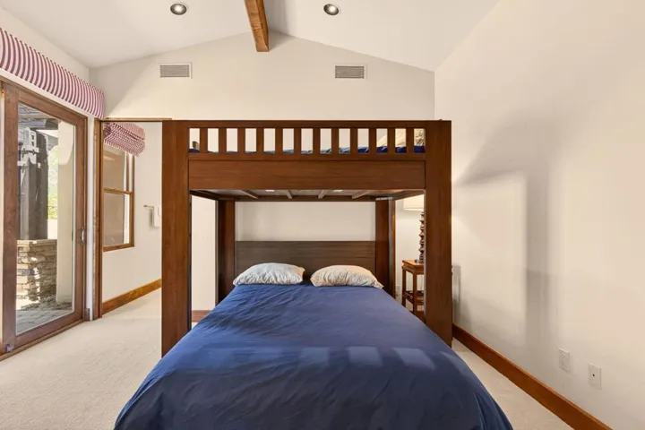 33-web-or-mls-Desert_Arroyo_032