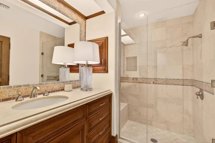 41-web-or-mls-Desert_Arroyo_040